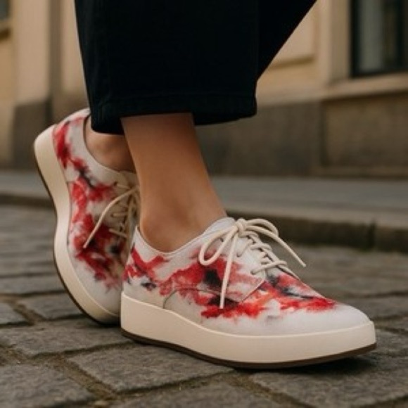FEIT x Toogood The Artist Shoe Hand-painted - RARE 2/3 - size EU 38 (US 8) NWT - Picture 1 of 7